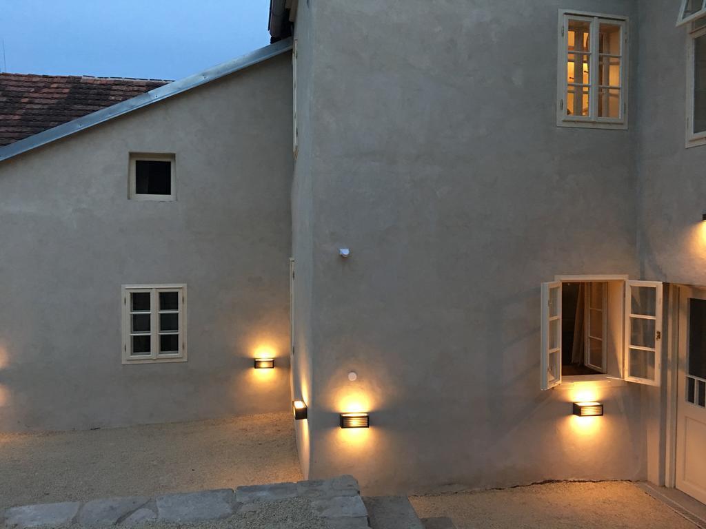 U Dr. Fausta Apartment Slavonice Exterior foto