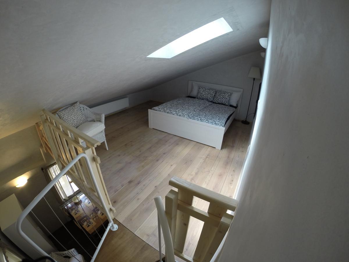 U Dr. Fausta Apartment Slavonice Exterior foto